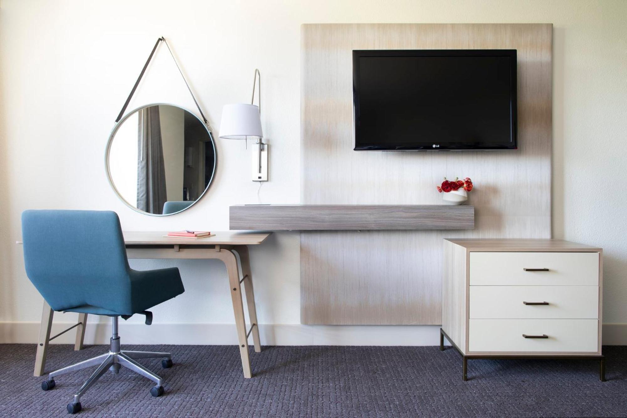 Crowne Plaza Atlanta Perimeter At Ravinia By Ihg 4*