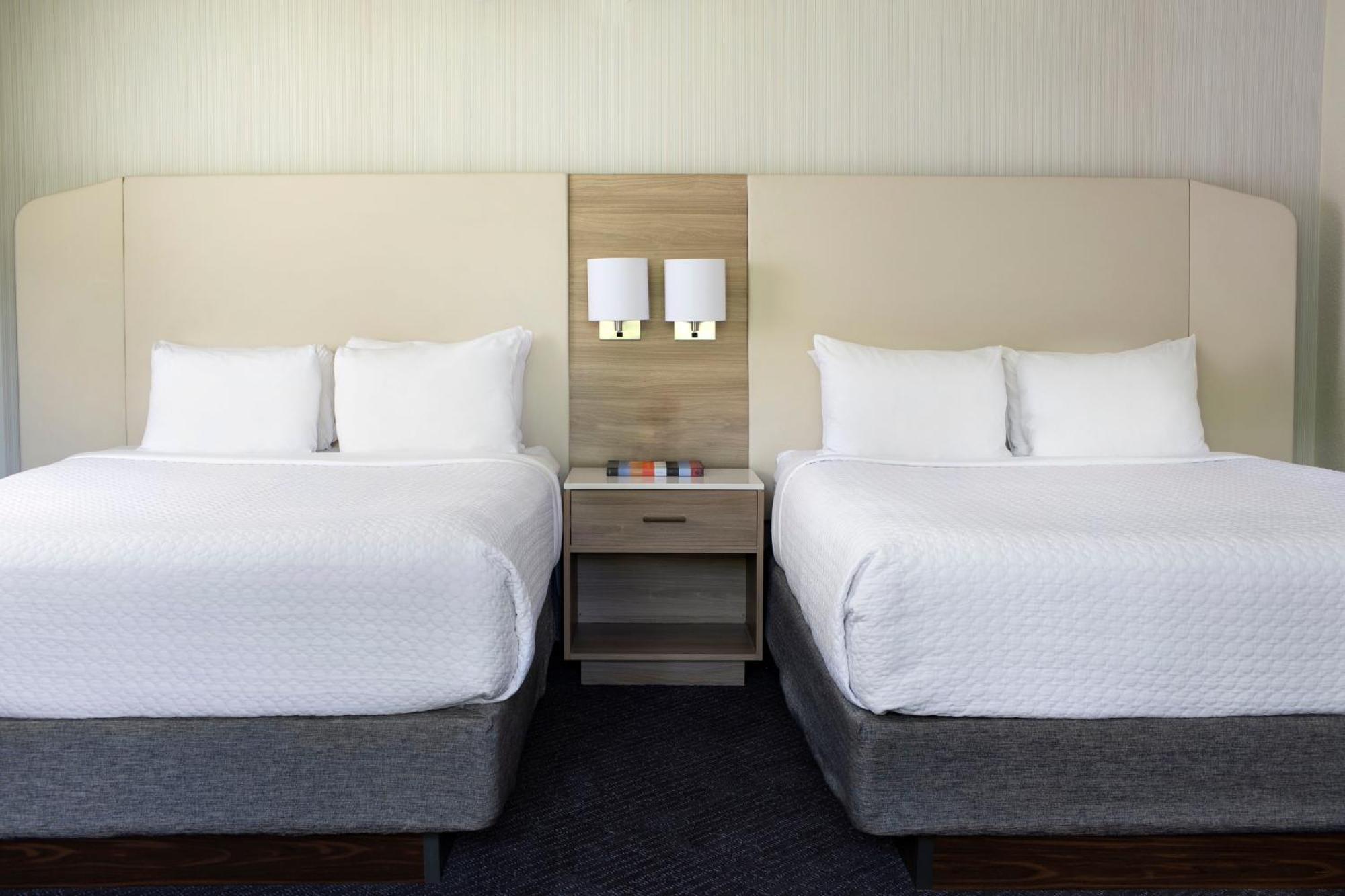 Crowne Plaza Atlanta Perimeter At Ravinia By Ihg