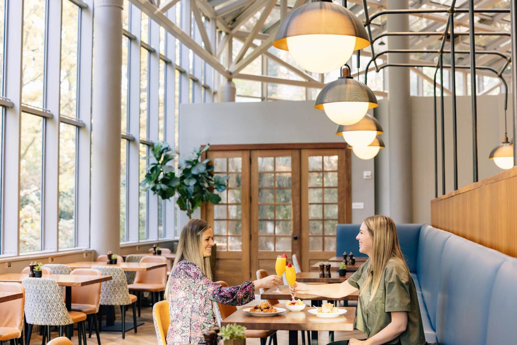 Hotel Crowne Plaza Atlanta Perimeter At Ravinia By Ihg