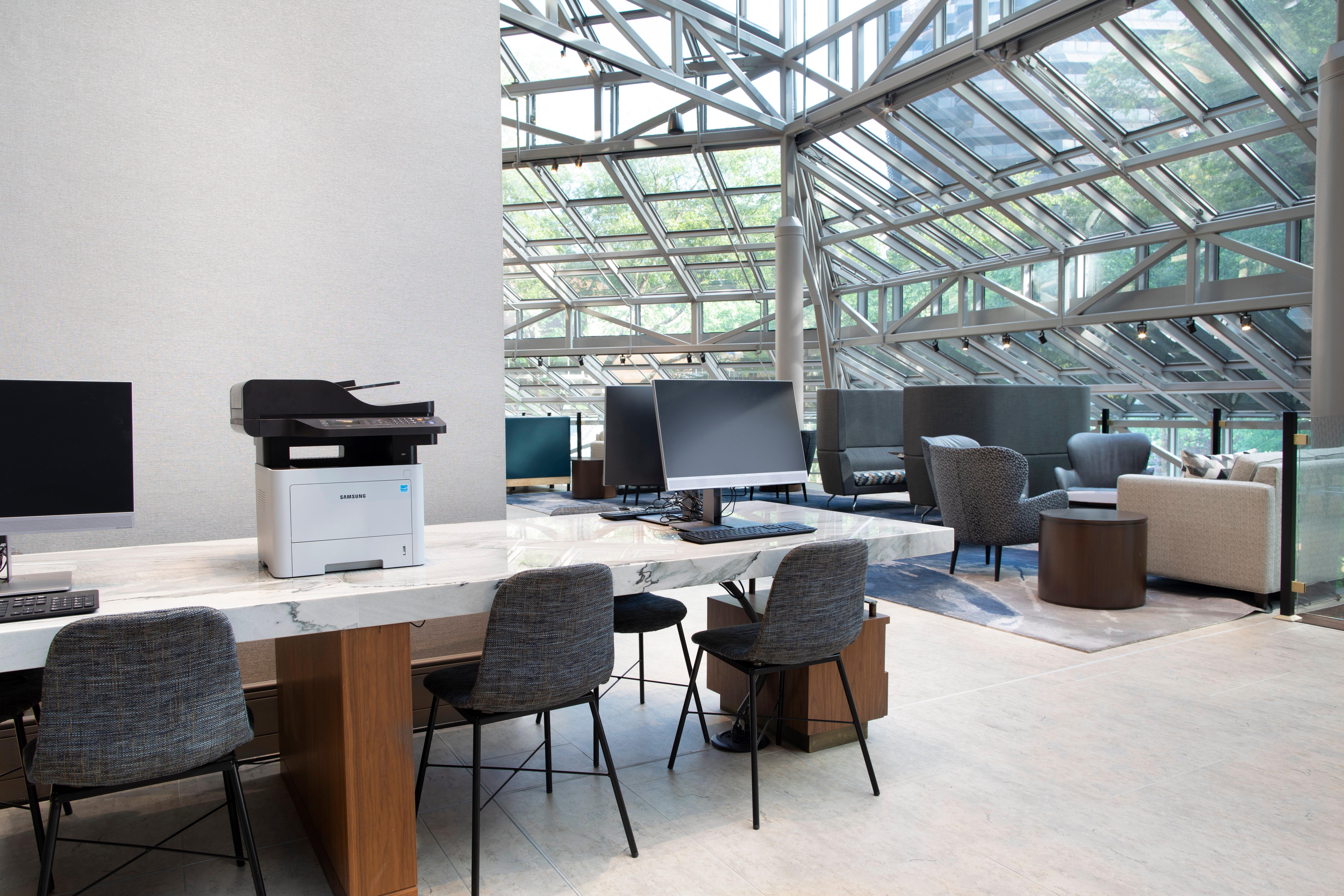 Crowne Plaza Atlanta Perimeter At Ravinia By Ihg Hotel 4*