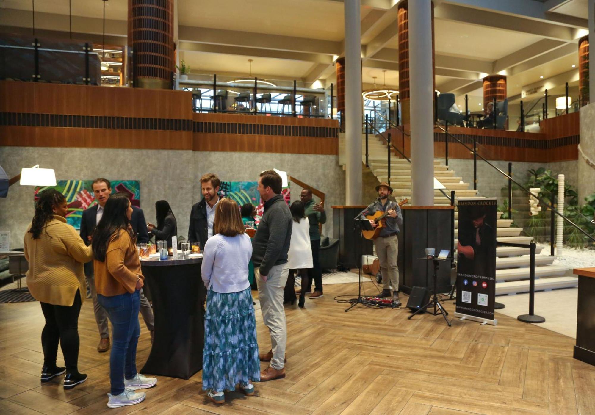 Hotel Crowne Plaza Atlanta Perimeter At Ravinia By Ihg