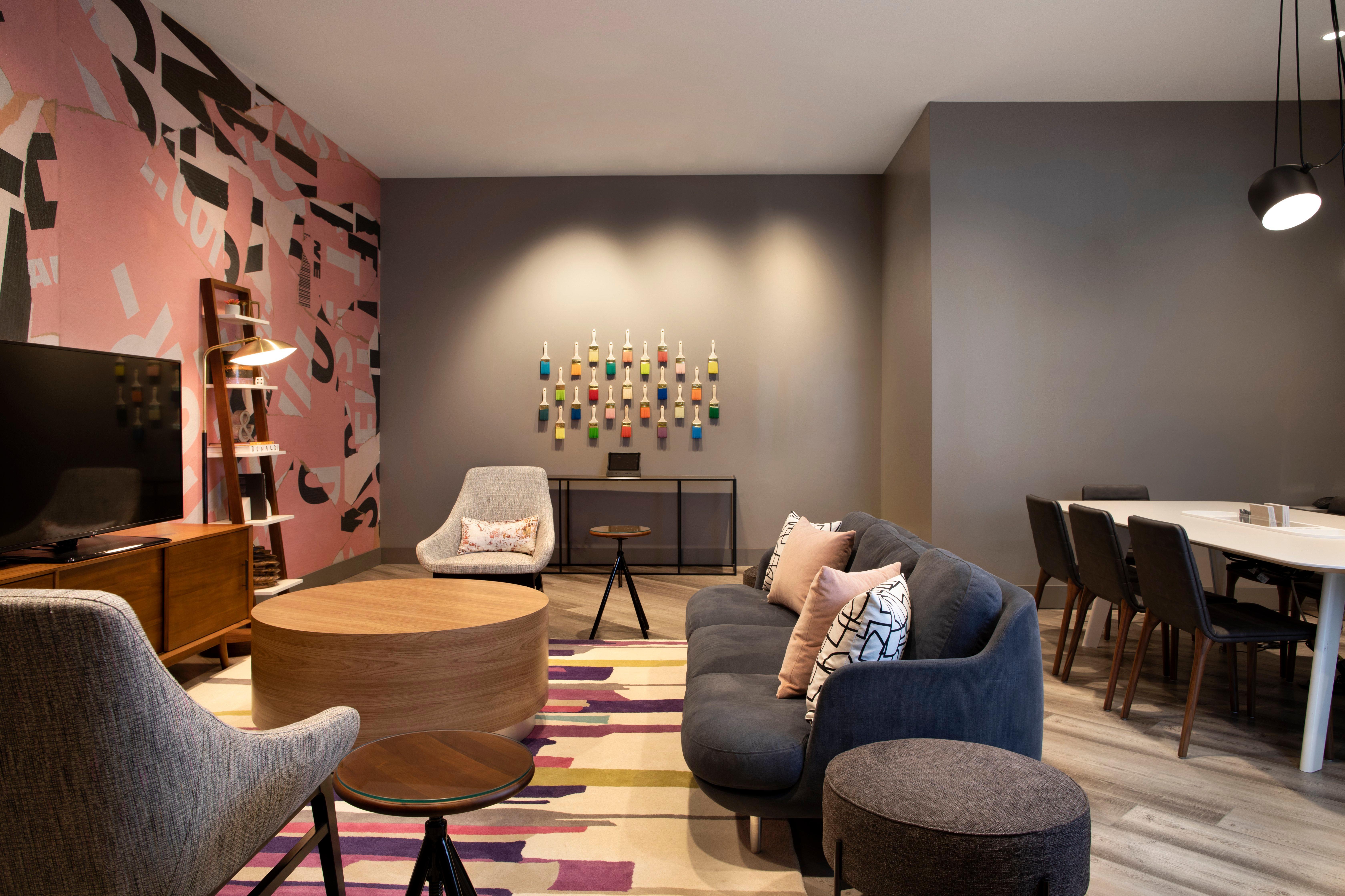 Crowne Plaza Atlanta Perimeter At Ravinia By Ihg Hotel 4*