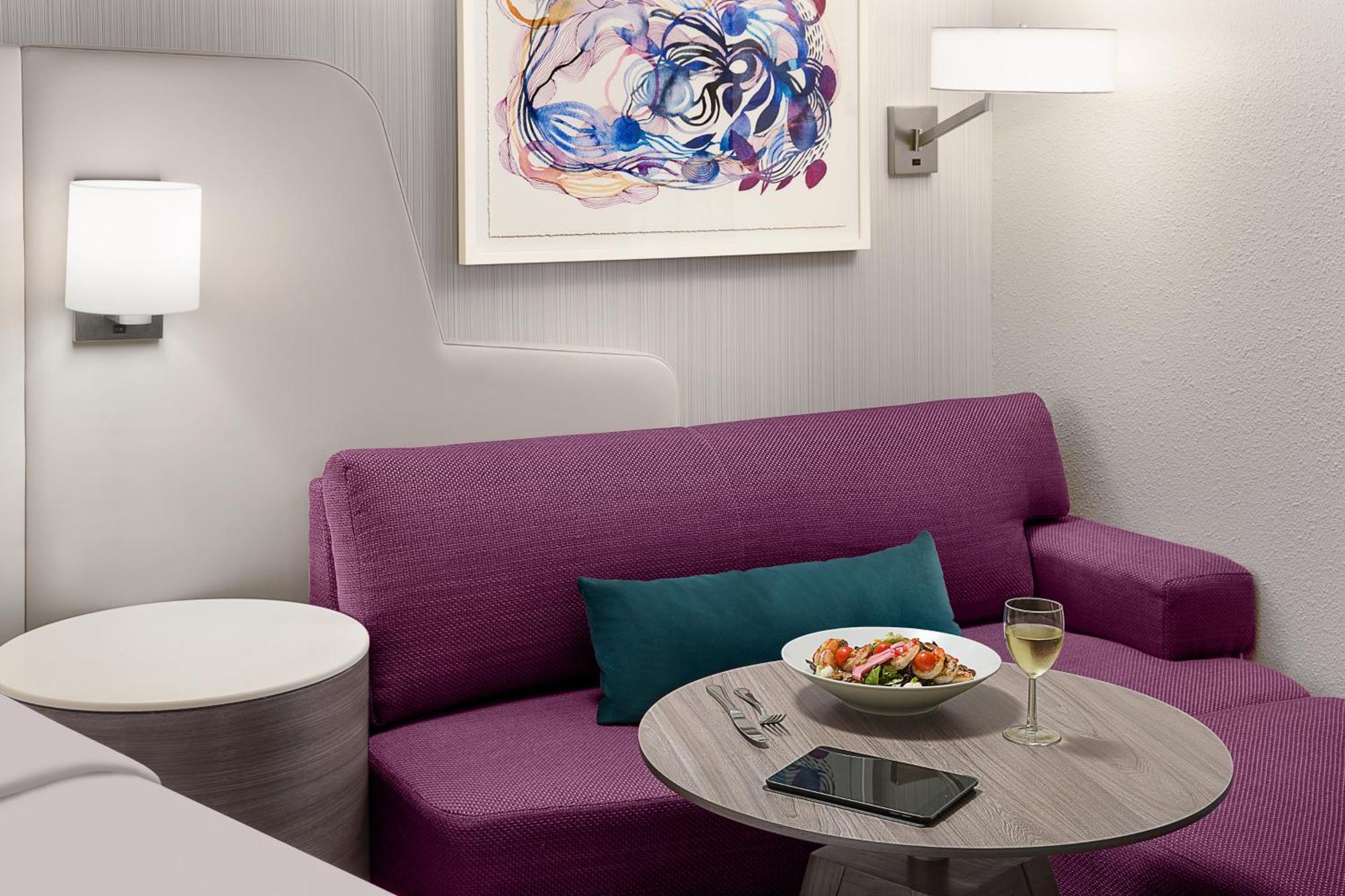 Crowne Plaza Atlanta Perimeter At Ravinia By Ihg Hotel